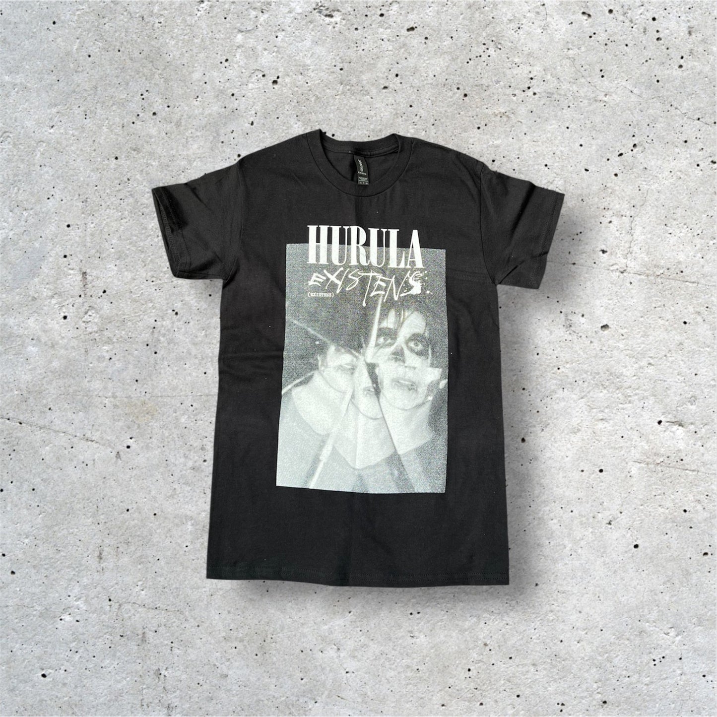 hurula t-shirt svart: existens